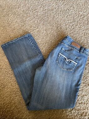 VGS Medium Wash Bootcut Jeans with Back Pocket Detail